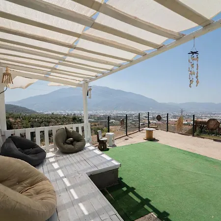Lovely With Fascinating View In Apartamento *